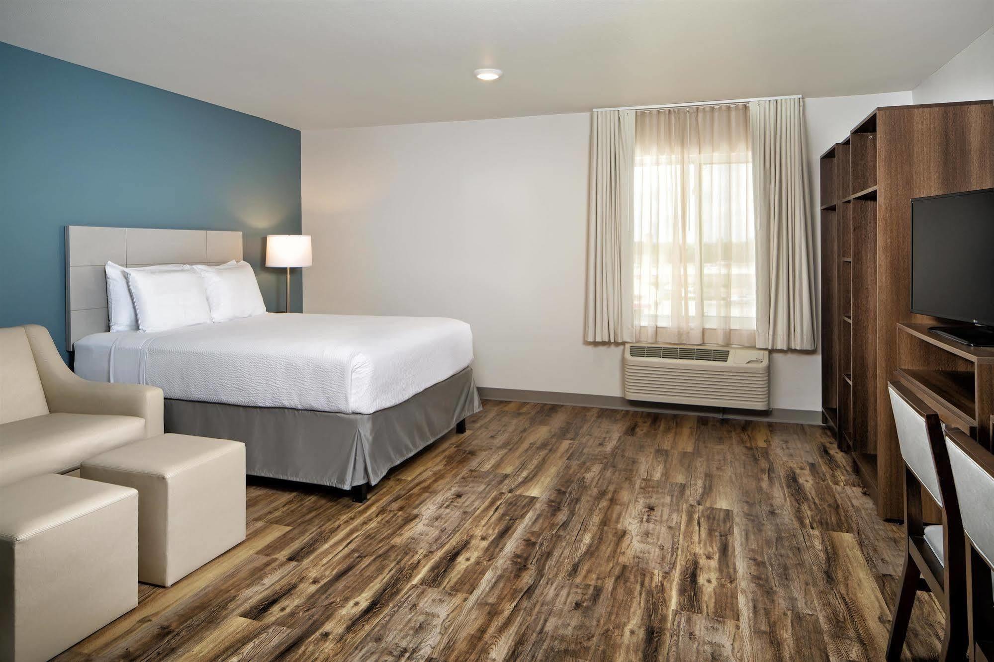 Woodspring Suites Houston Iah Airport Хамбл Экстерьер фото